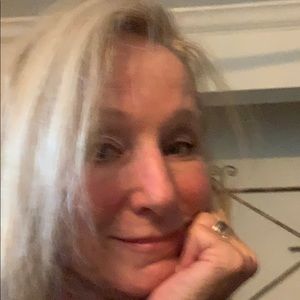 Meet your Posher, Rita